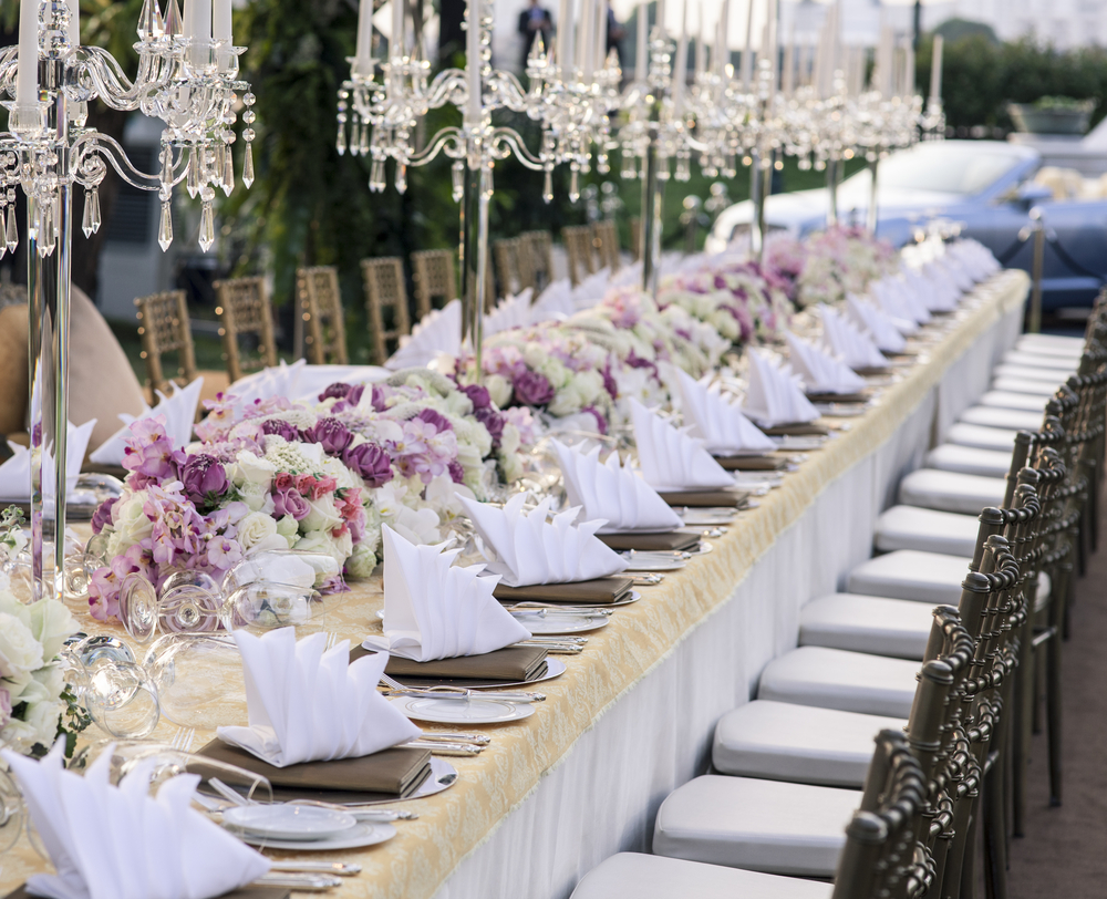 Outdoor-Wedding-Table-Decorations